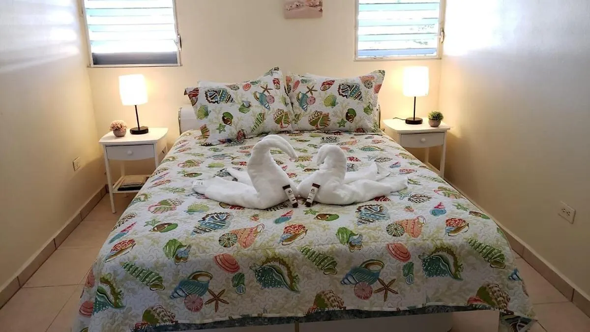 Koral De Alejandro Beach House- 3 Bedrooms House Rincon Holiday home