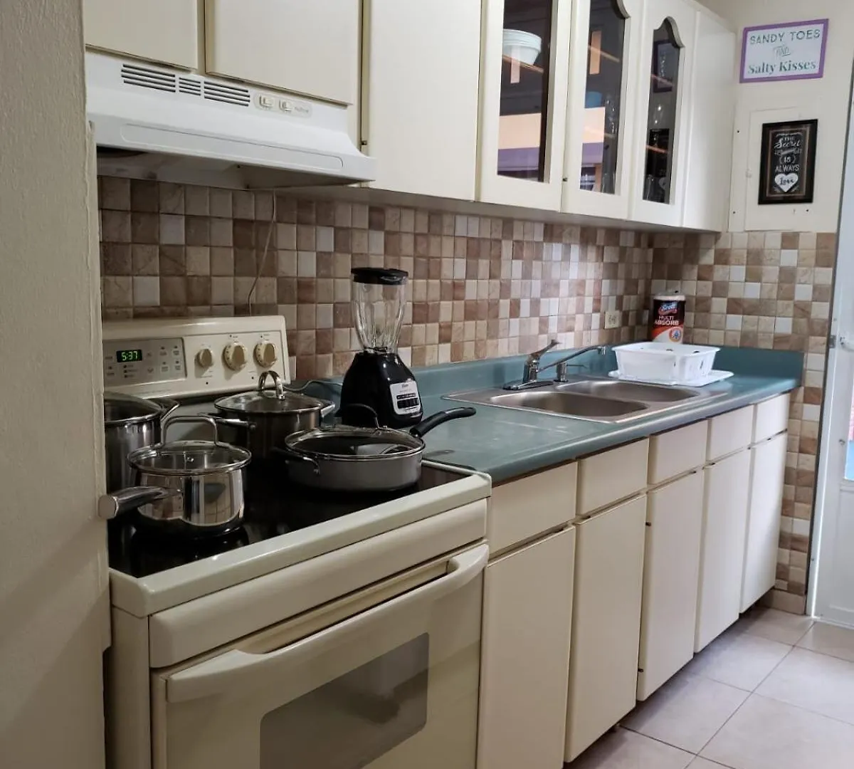 Koral De Alejandro Beach House- 3 Bedrooms House Rincon Holiday home