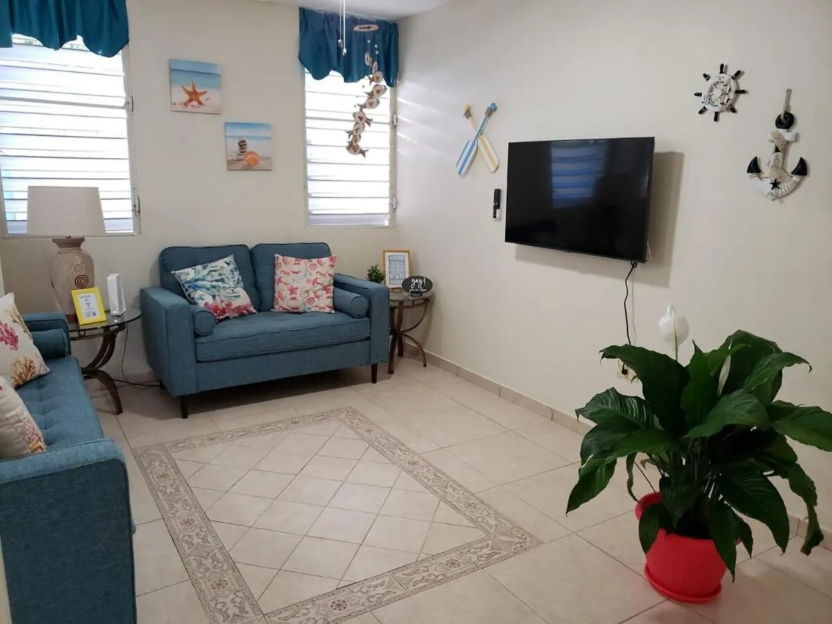 Koral De Alejandro Beach House- 3 Bedrooms House Rincon